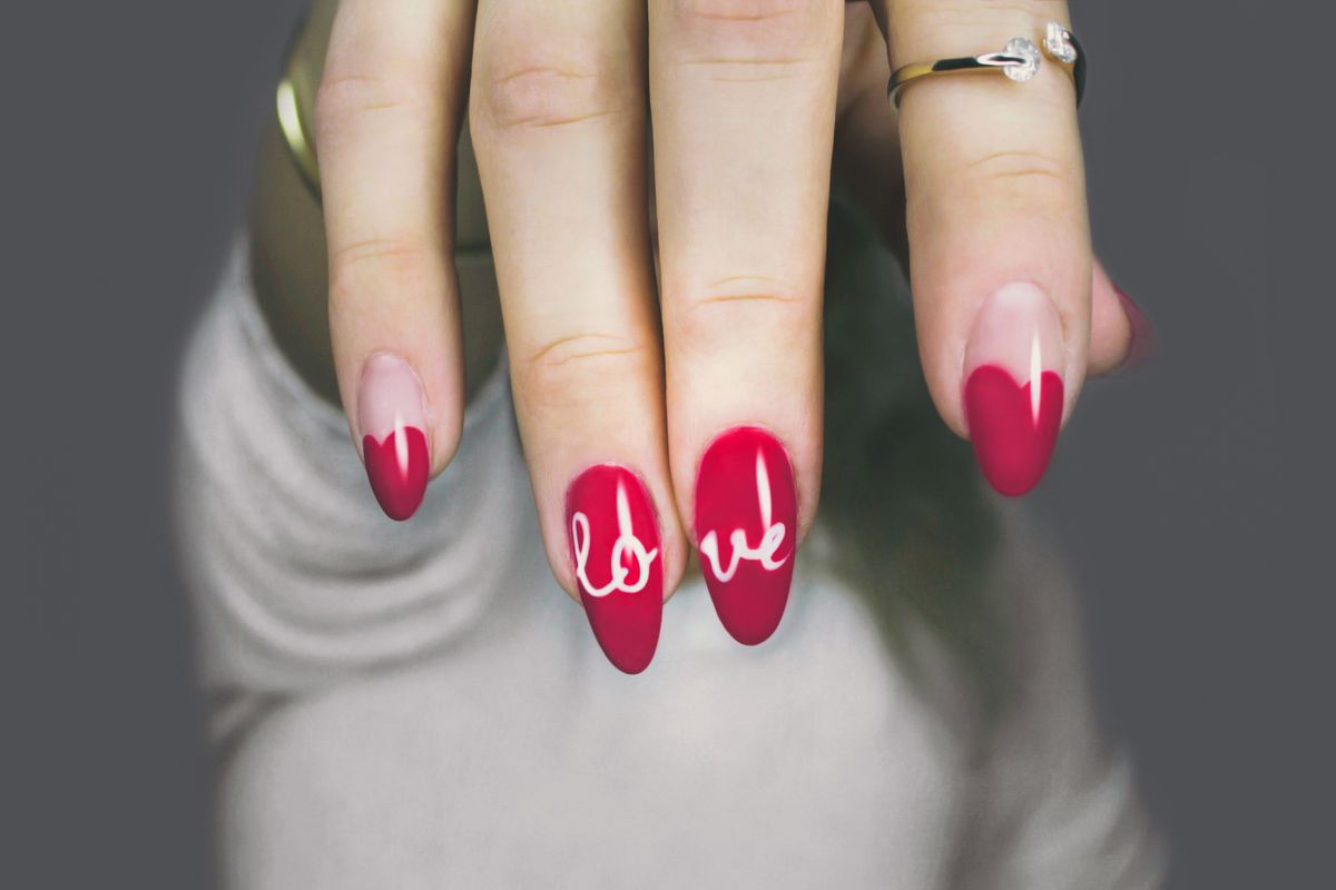 Gel manicure finish at Lee Nails Spa & Bar